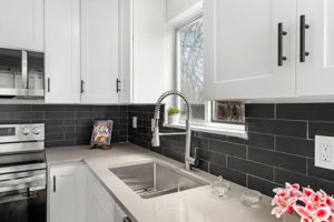 Kitchen 5