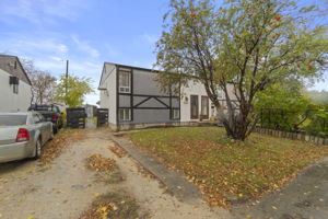  Photo 0