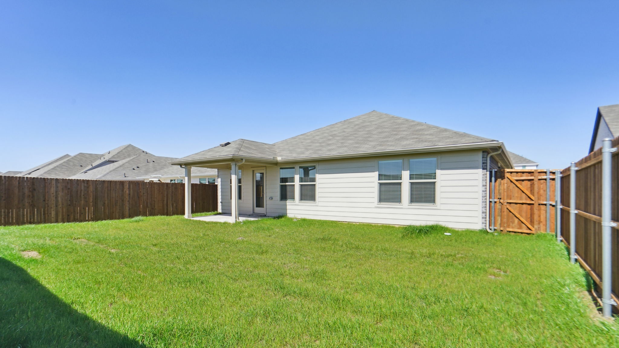DFW - River Ridge - 1344 Los Olmos Lane - 042