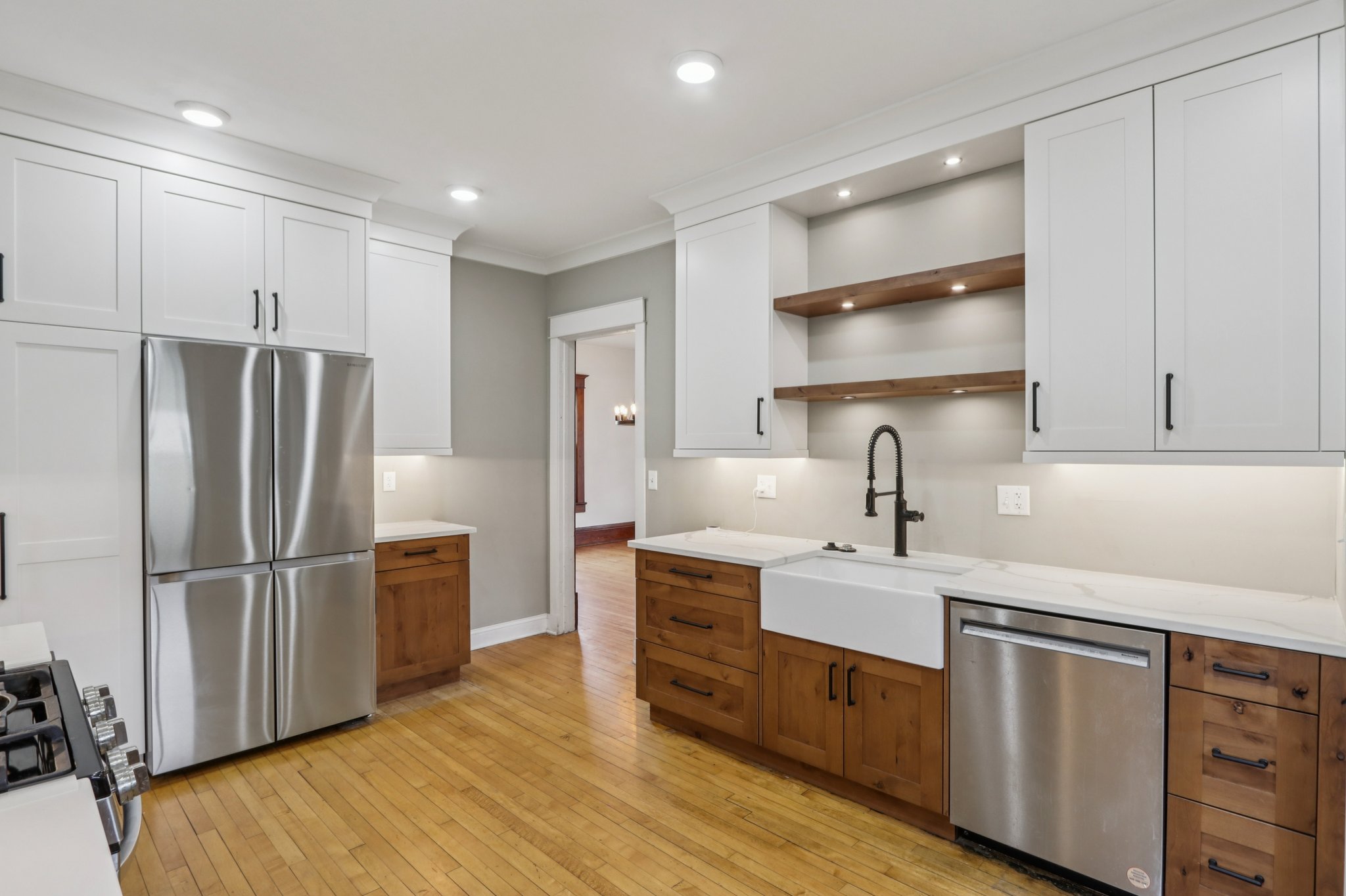 Mills St-S1404-017.jpg