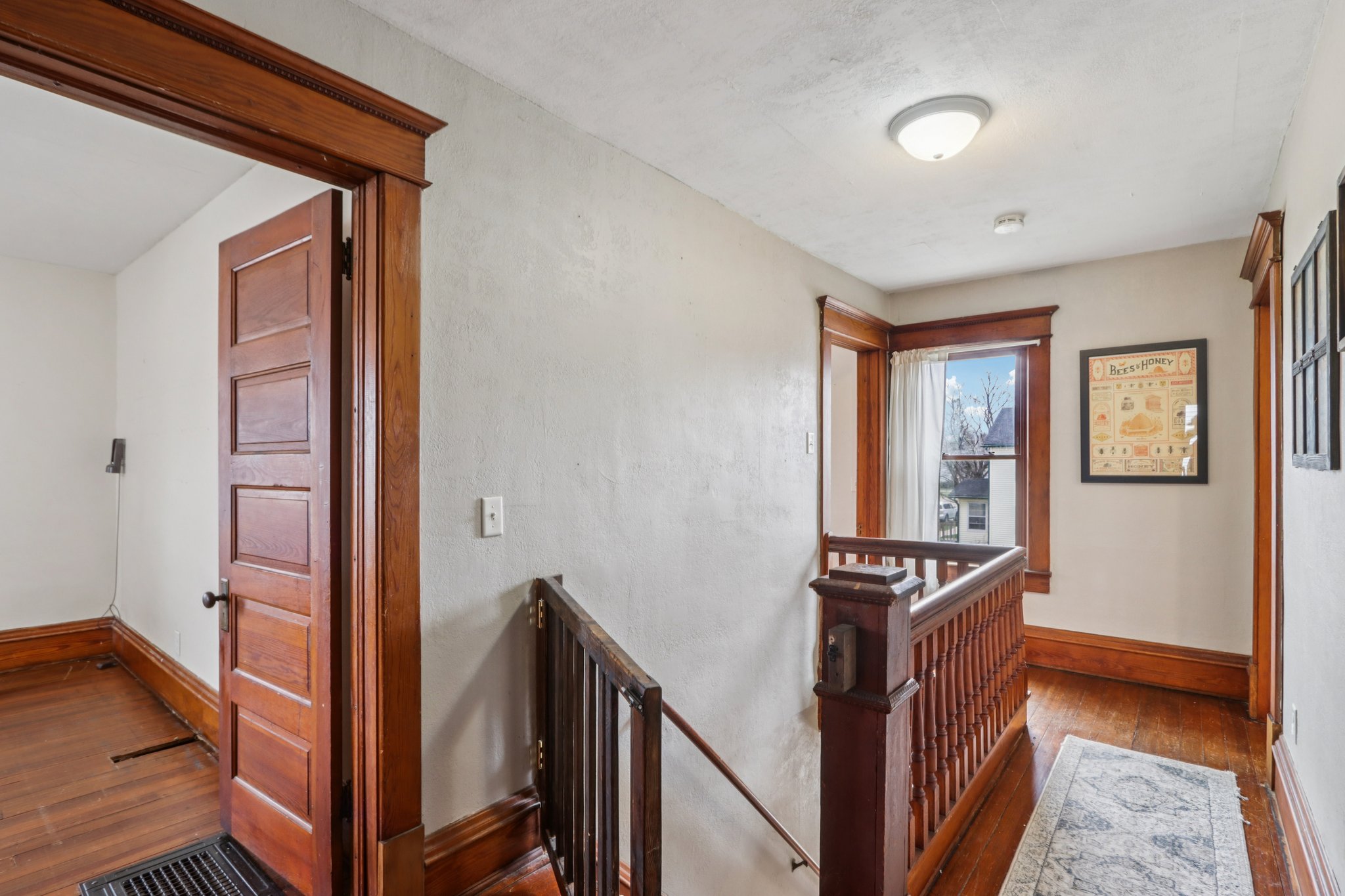 Mills St-S1404-029.jpg