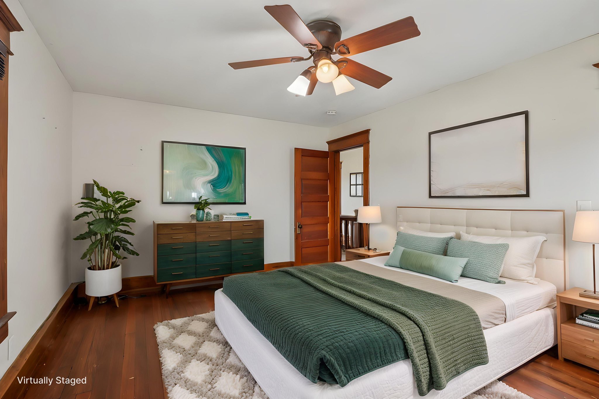 Mills St-S1404-032 virtually staged.jpeg