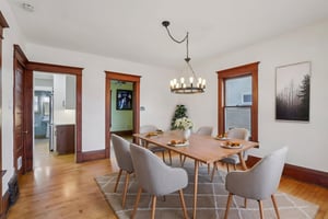 Mills St-S1404-016 virtually staged.jpeg