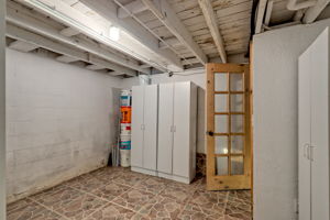  Photo 49
