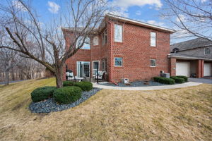  Photo 40