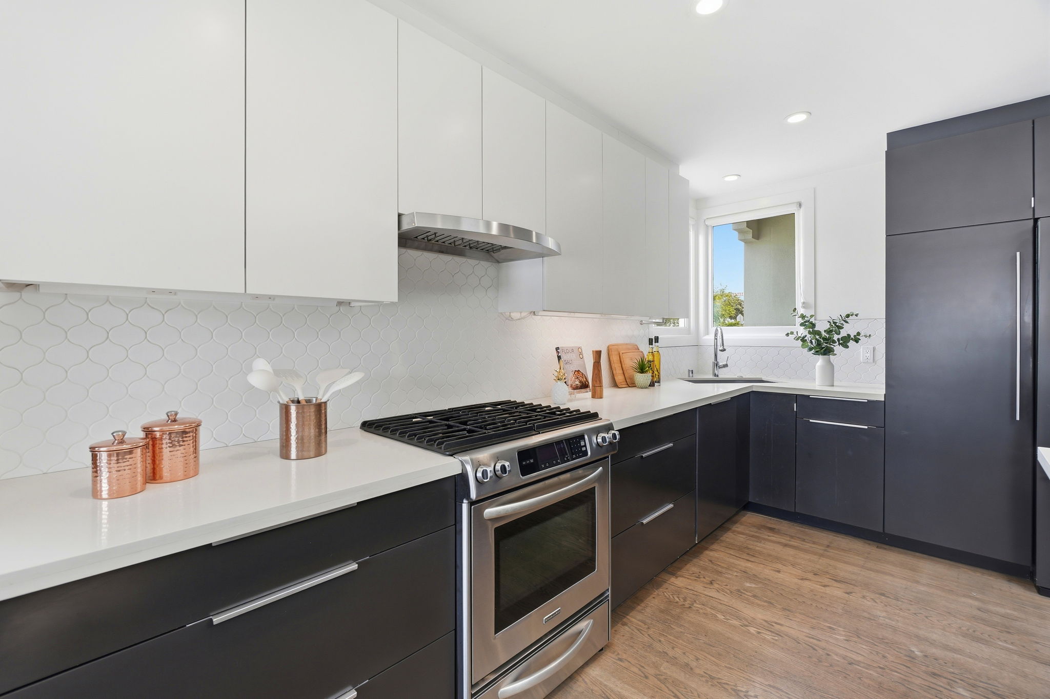 014_F8_1345 20th St