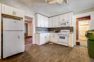 Gun Club Rd NW-014