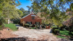 Gun Club Rd NW-060