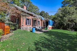 Gun Club Rd NW-042