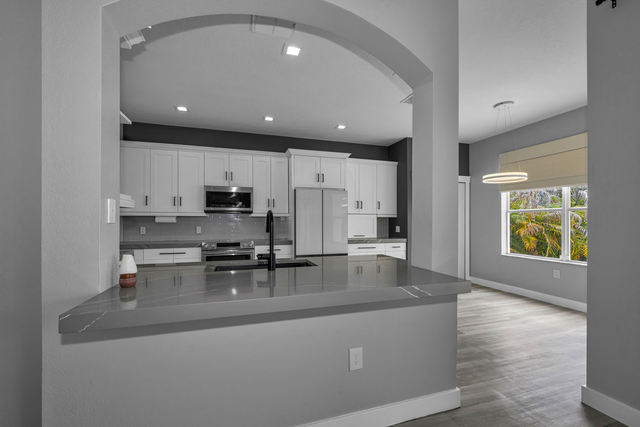 Kitchen Counter 1