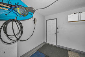 Garage 1