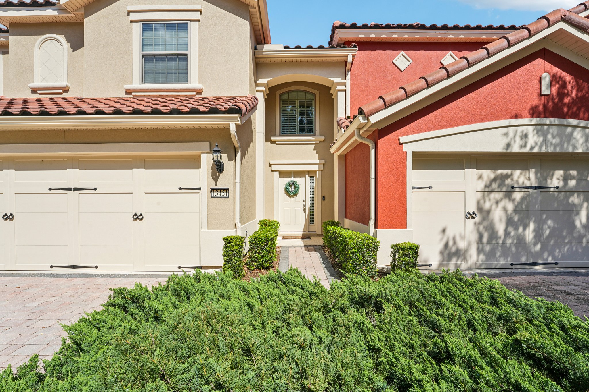 Isla Vista Dr-S1404-003.jpg