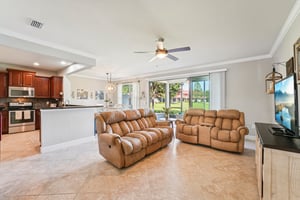 Isla Vista Dr-S1404-006.jpg