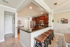 Isla Vista Dr-S1404-016.jpg