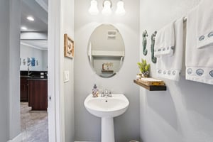 Isla Vista Dr-S1404-027.jpg