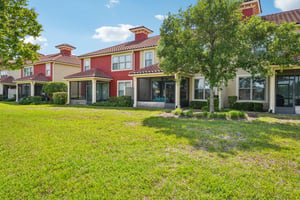 Isla Vista Dr-S1404-036.jpg