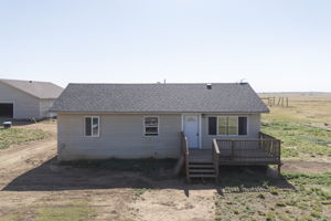  Photo 0