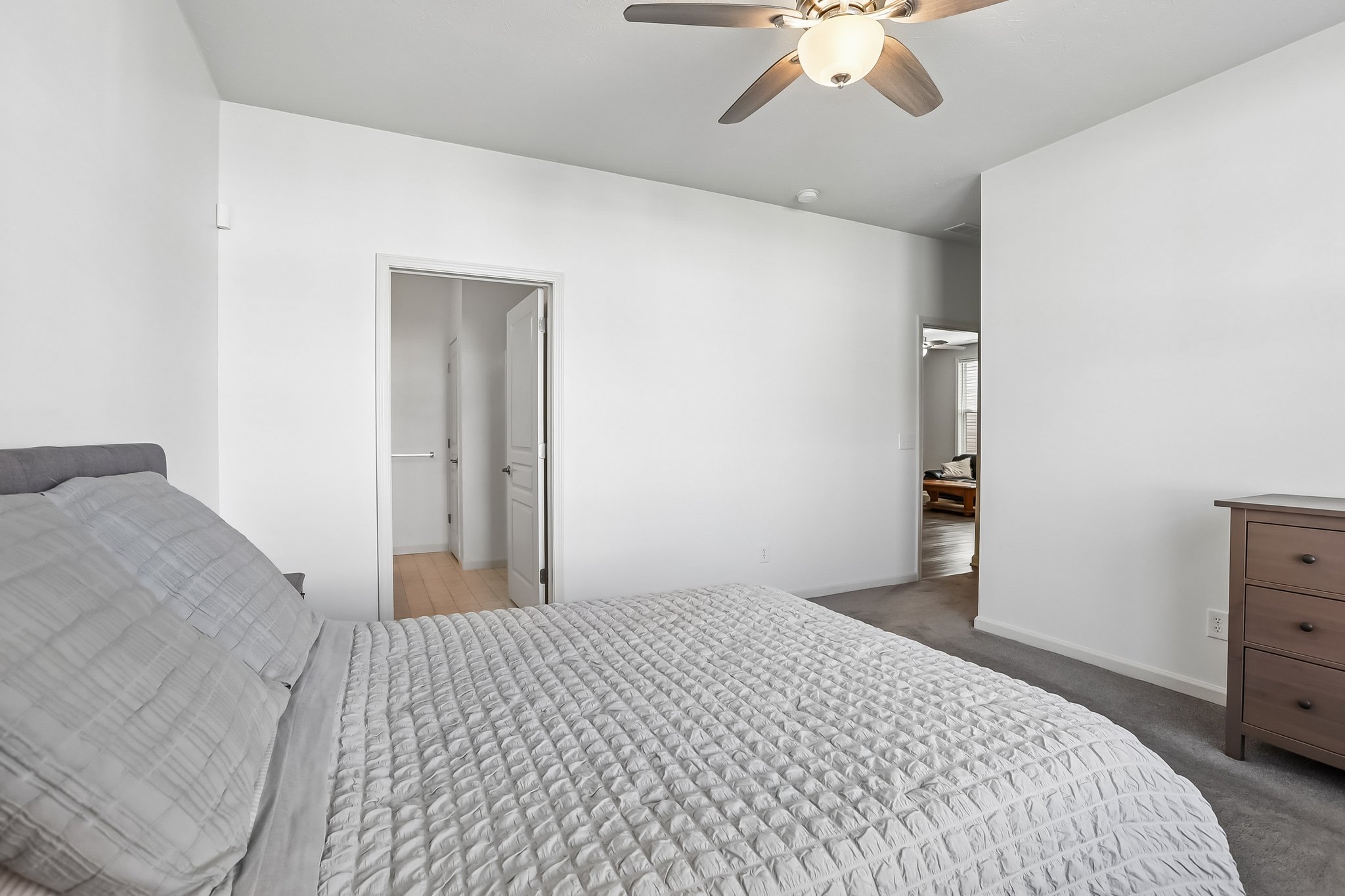 Ravenswood Trl-S0505-024.jpg