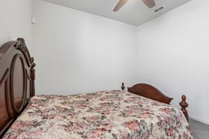 Ravenswood Trl-S0505-029.jpg