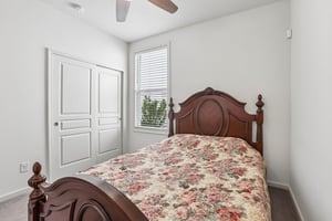Ravenswood Trl-S0505-030.jpg