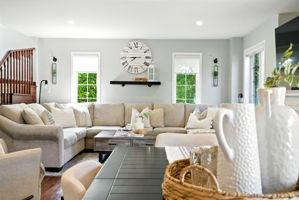  Photo 23