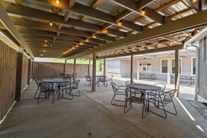  Photo 35
