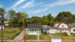  Photo 44