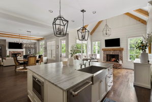 Photo 132