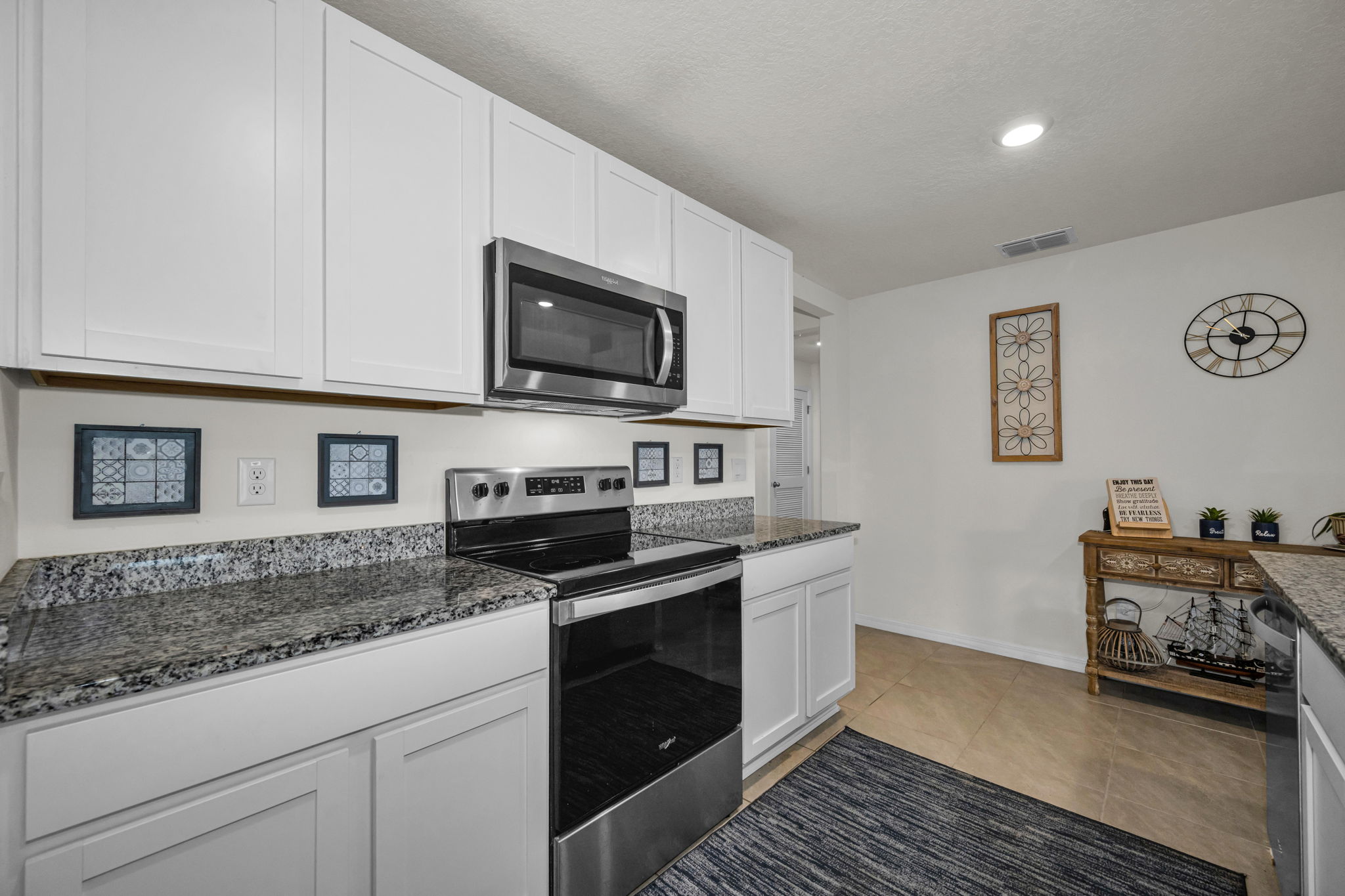 Kitchen 7