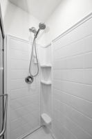 Primary Bathroom 1b