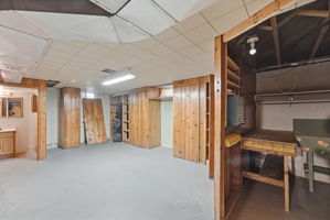  Photo 31