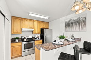 010_F8_1347 Shawn Dr unit 1