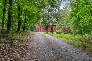 Private 10 acre lot