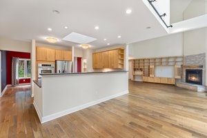 Breakfast room to family room view