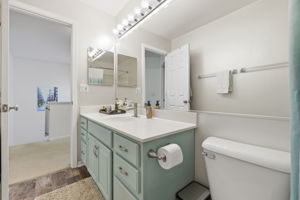  Photo 23
