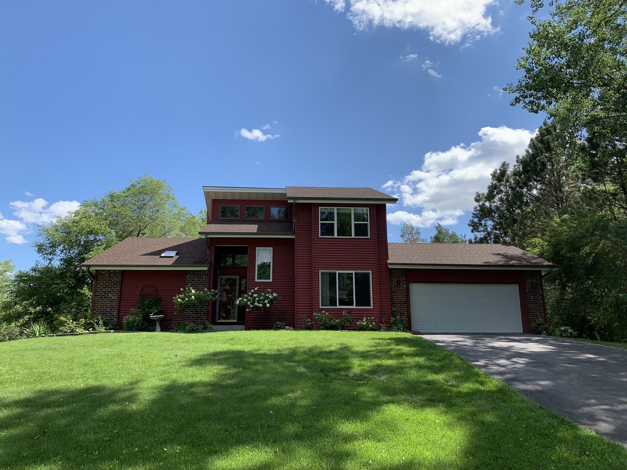  1348 Colleen Ave, Arden Hills, MN 55112, US