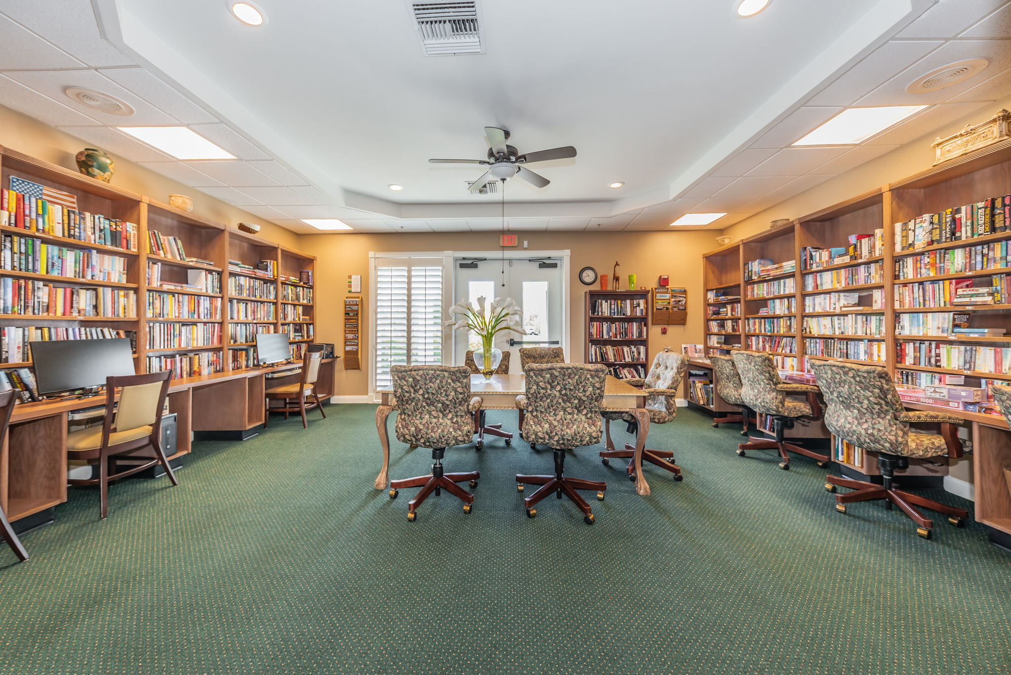 20-Clubhouse Library