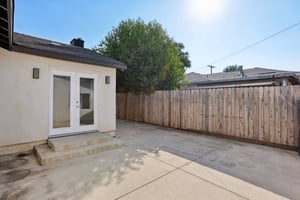 Eldridge Ave-027.jpg