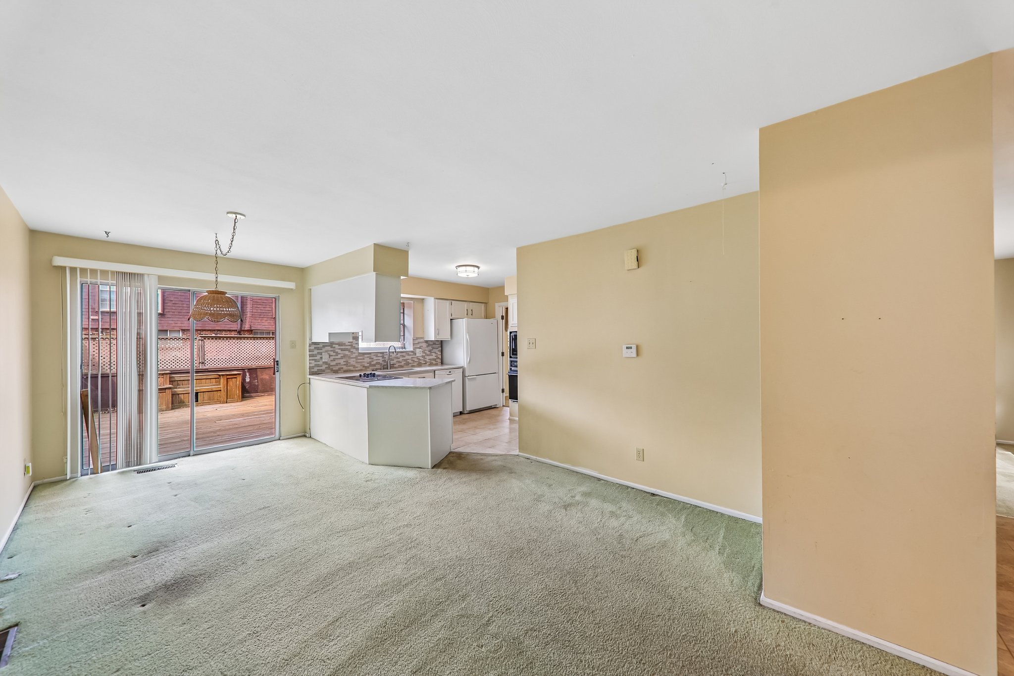 13484 Coliseum Dr-S2705-007.jpg