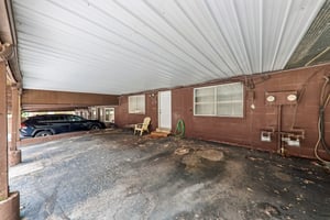 13484 Coliseum Dr-S2705-036.jpg