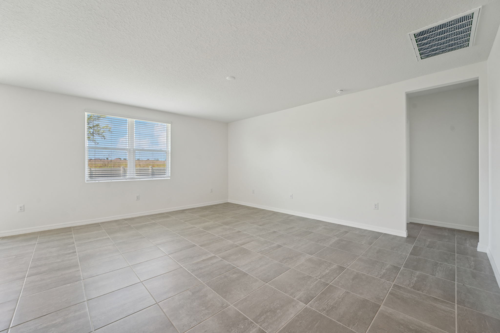 Tampa - Reserve at Van Oaks - Lot 0056- 1349 Oak Valley Drive, Auburndale, FL 33823-007
