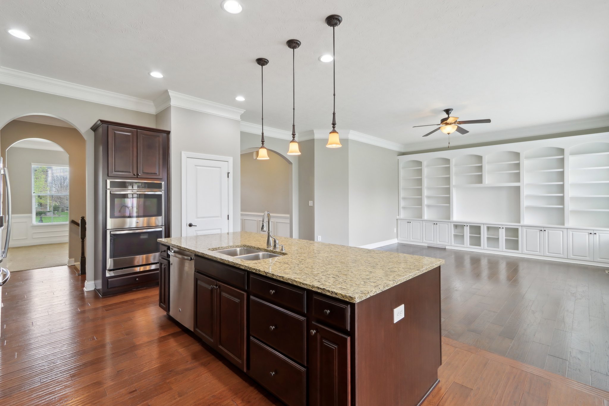 Moorcroft Dr-1404-015.jpg