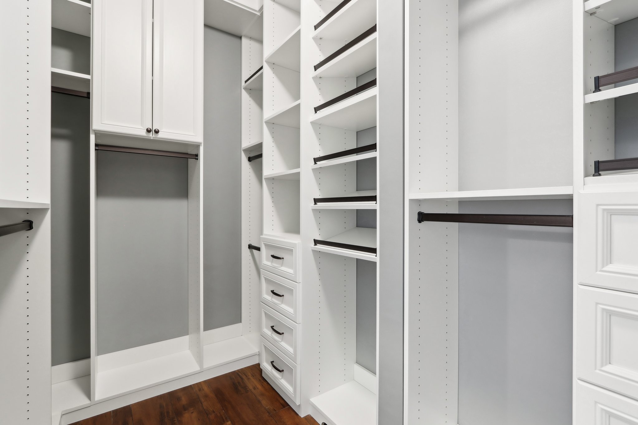 Moorcroft Dr-1404-028.jpg