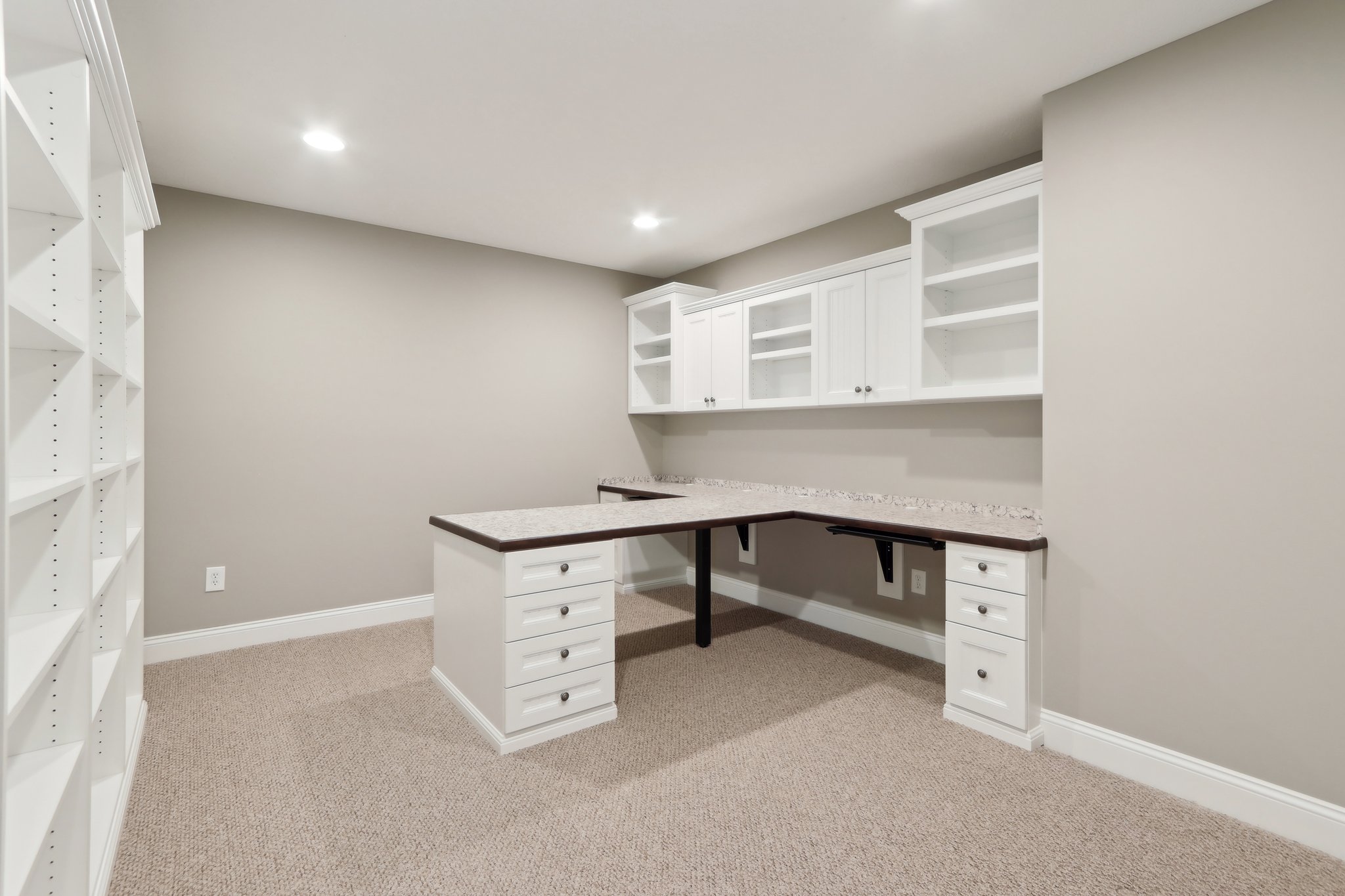 Moorcroft Dr-1404-034.jpg