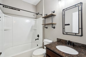 Moorcroft Dr-1404-018.jpg