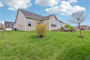 Moorcroft Dr-1404-039.jpg