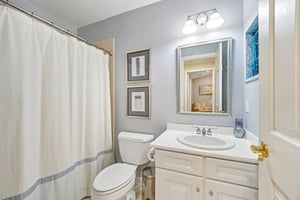Abbie Ct-S2107-048.jpg