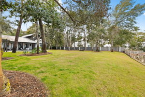 Array_135AnsleyForestDr-32