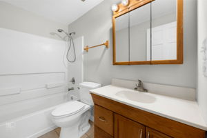 135 Barcliffe Ln, Schaumburg, IL 60194_008