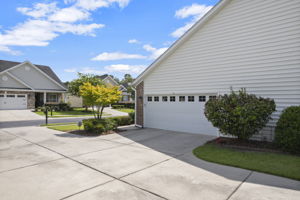 135 Brutus Ln, Summerville, SC 29485, USA Photo 3